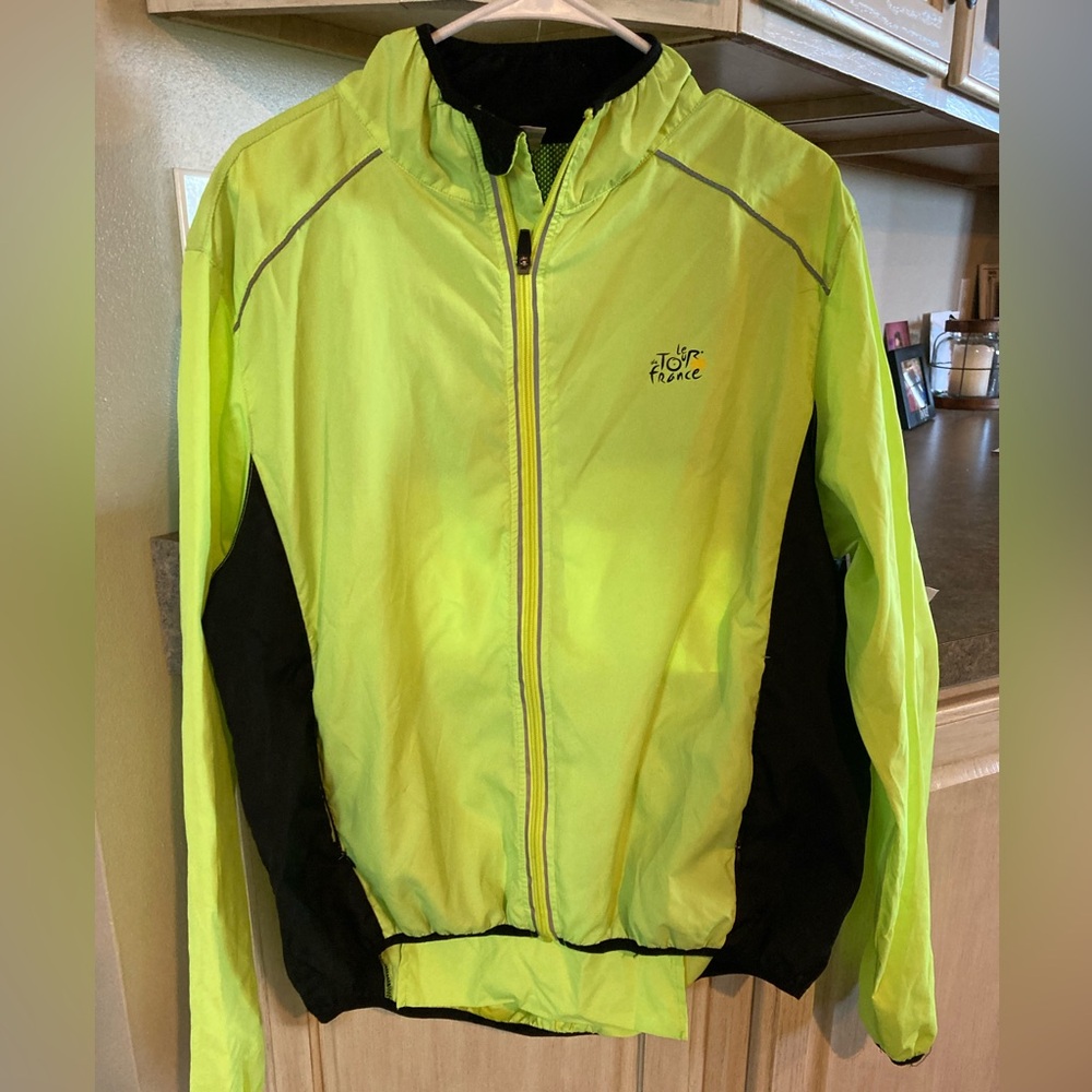Women’s Windbreaker